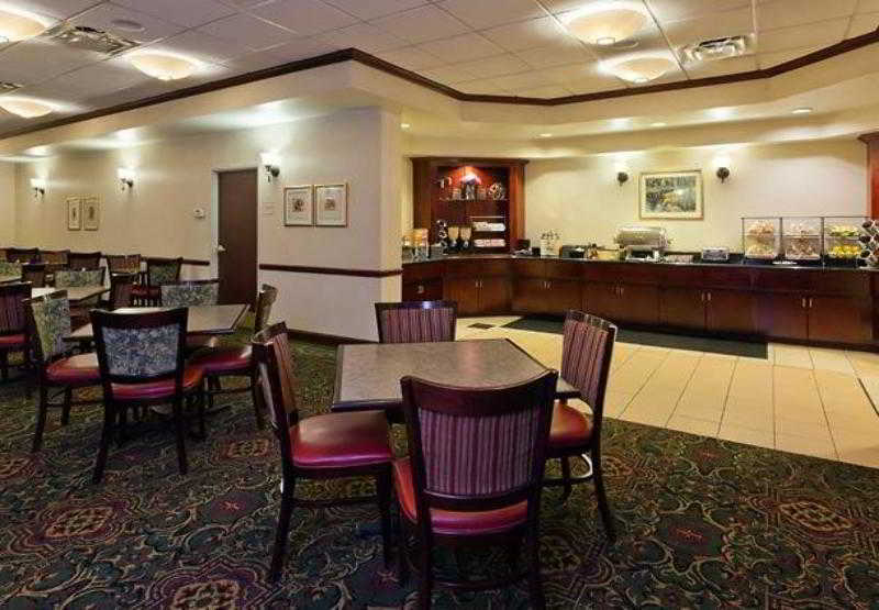 Springhill Suites Indianapolis Кармел Ресторант снимка