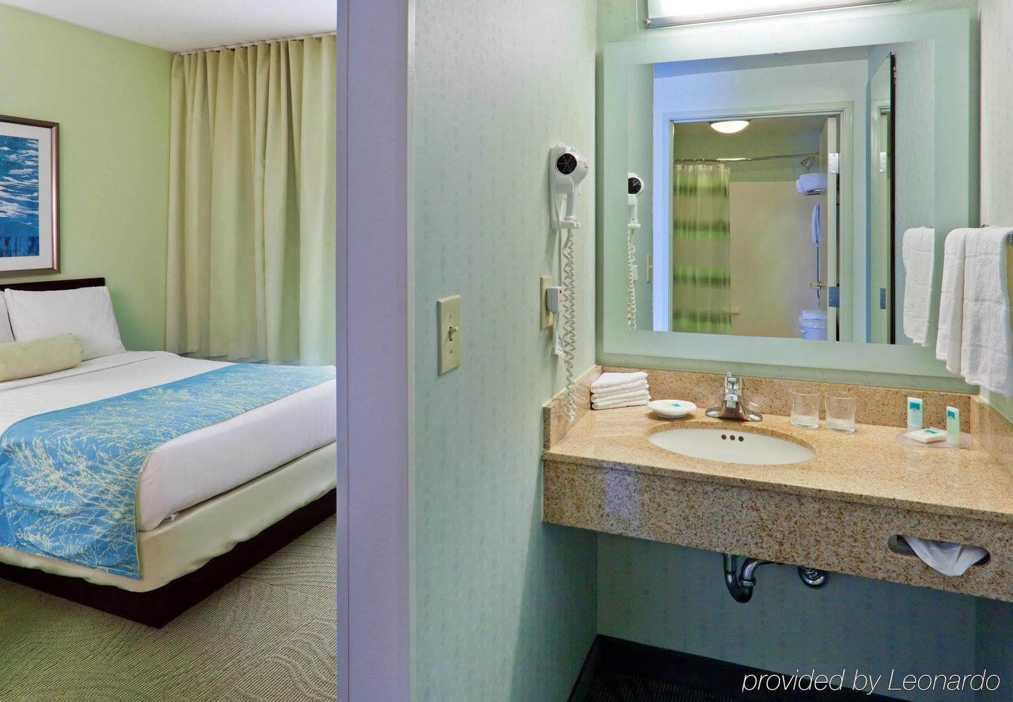 Springhill Suites Indianapolis Кармел Екстериор снимка